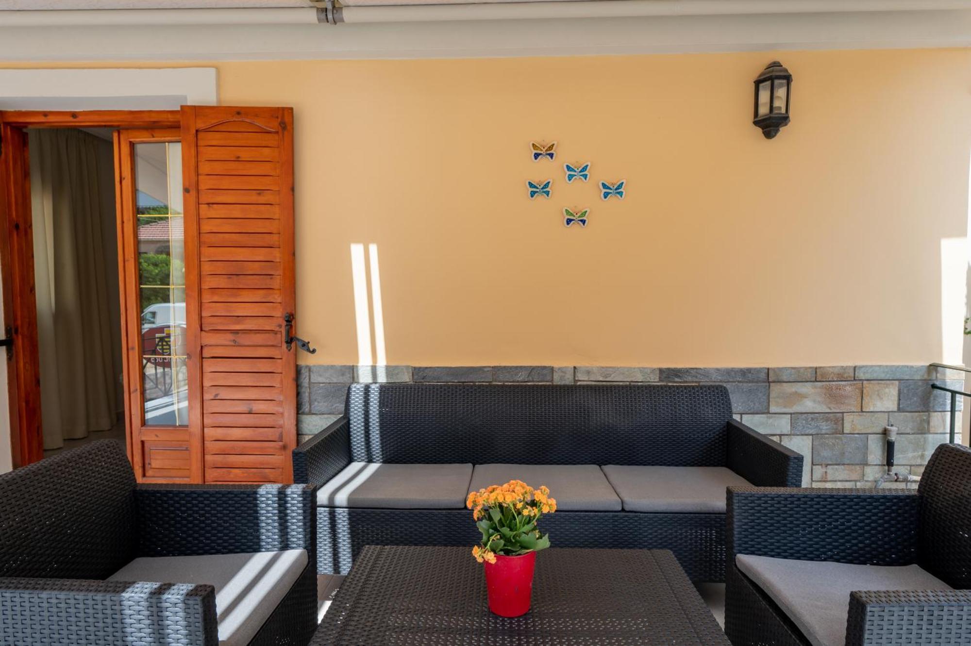 Monteduca Apartments Argostolion Dış mekan fotoğraf