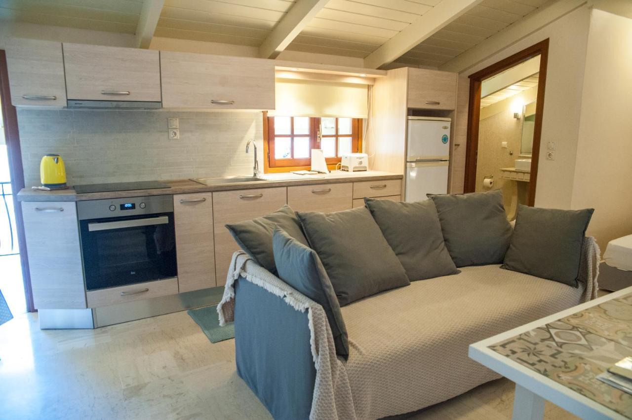 Monteduca Apartments Argostolion Dış mekan fotoğraf