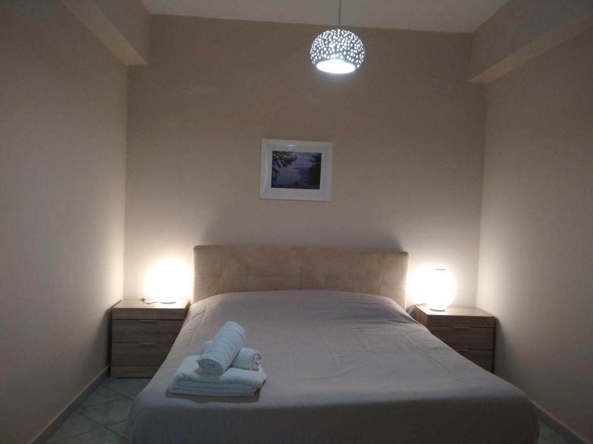 Monteduca Apartments Argostolion Dış mekan fotoğraf